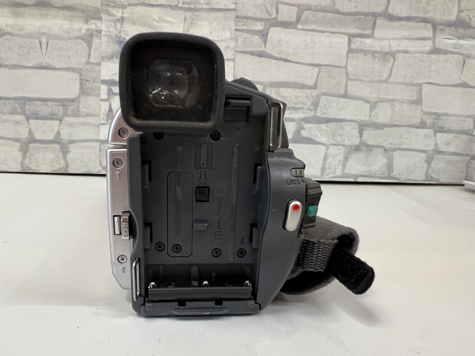 O2-04】◇ SONY / ソニー ハンディカム DCR-TRV70 ジャンク 中古