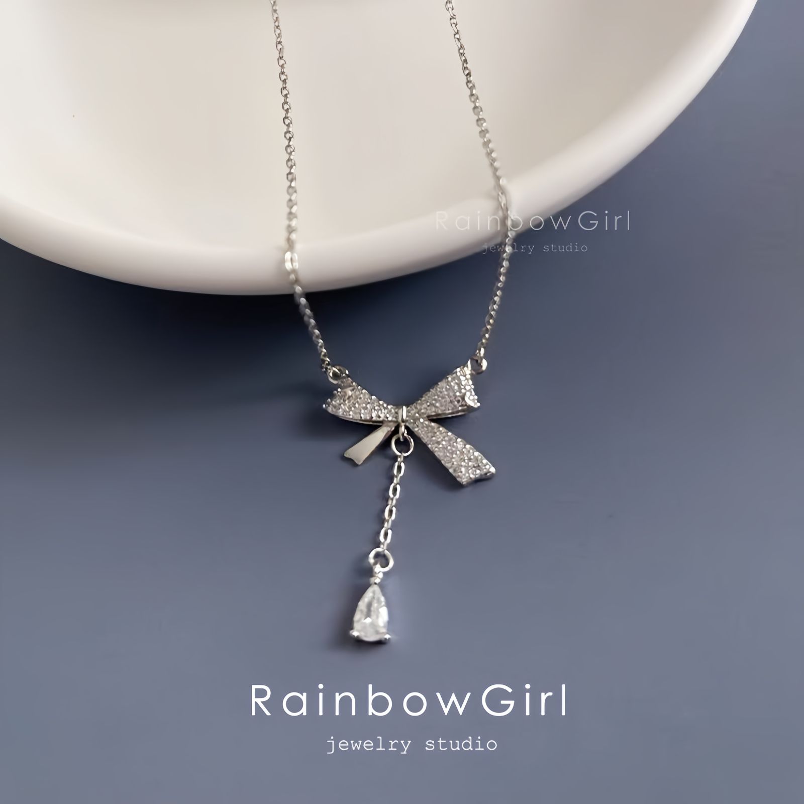 ネックレス レディース リボン 大人 シルバー925 プラチナ仕上げ 人気 女性 ギフト 記念日 誕生日プレゼント クリスマス