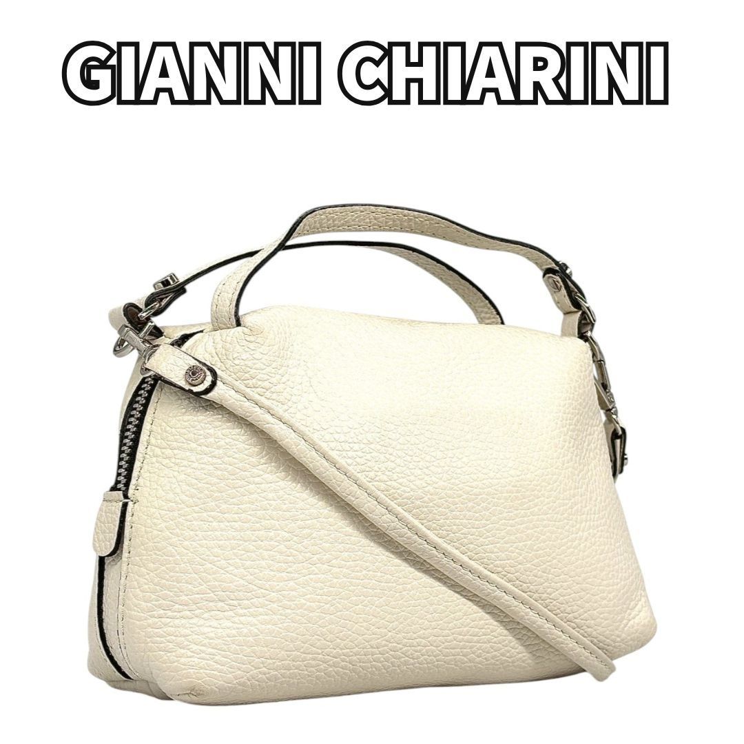 色違いで揃えたくなる万能さ✨】 GIANNI CHIARINI ジャンニ 色違いで揃えたくなる万能さ✨】 GIANNI CHIARINI ジャンニ