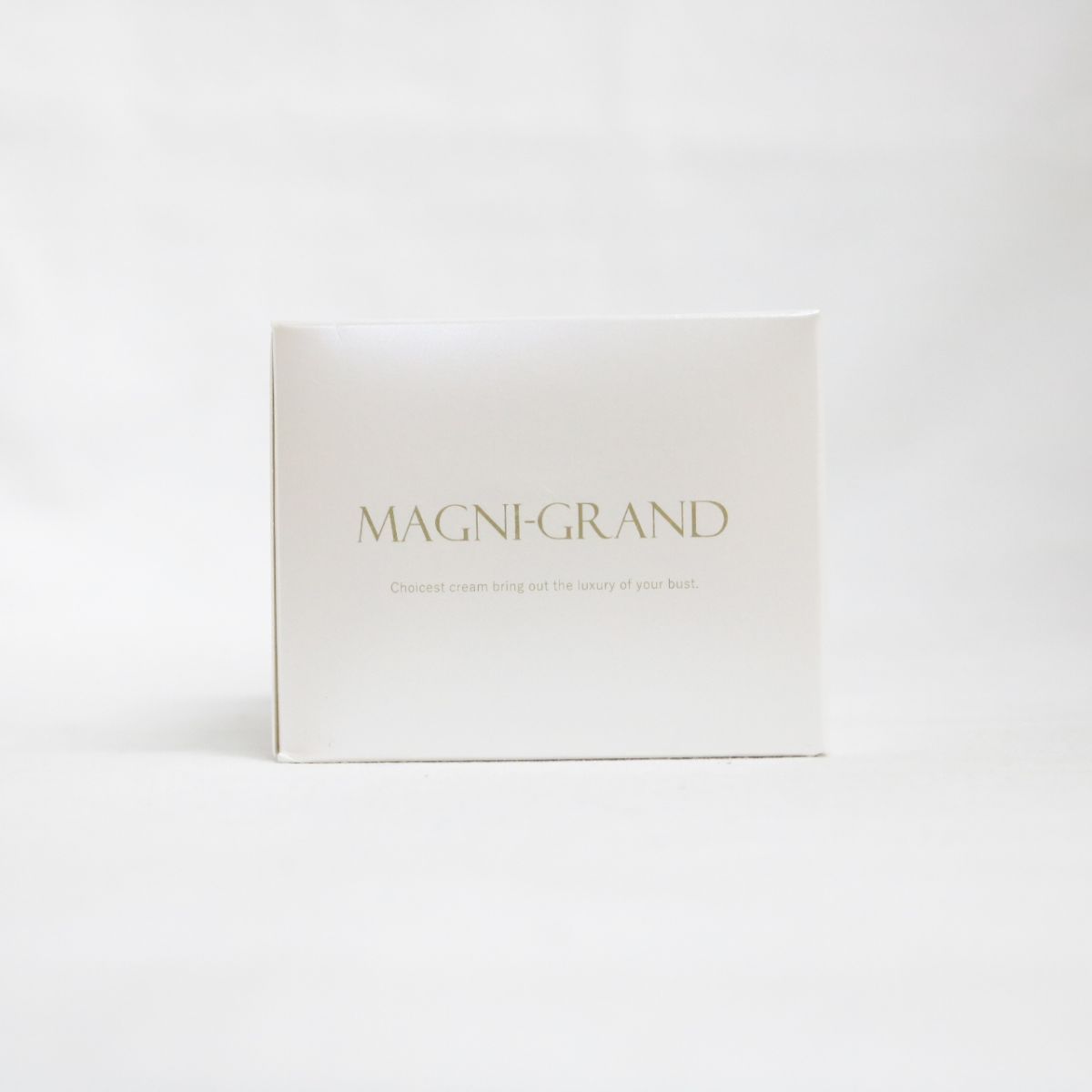 ☆新品 Magni-grand マニグランド AY バストクリーム ジェルクリーム 