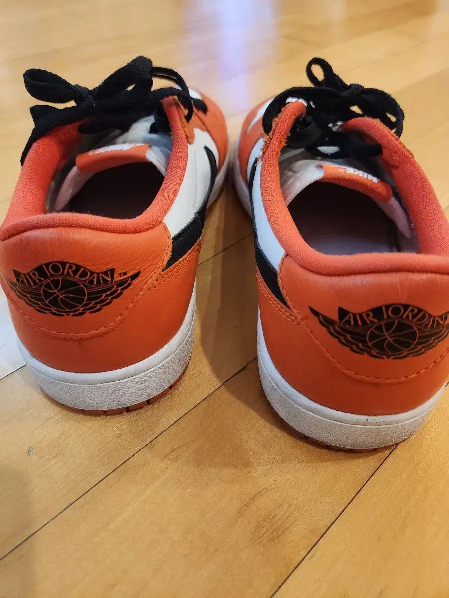 NIKE(ナイキ) エアジョーダン ロー オレンジ 8/23発売|Nike Air NIKE(ナイキ) エアジョーダン ロー オレンジ 8/23発売|Nike Air