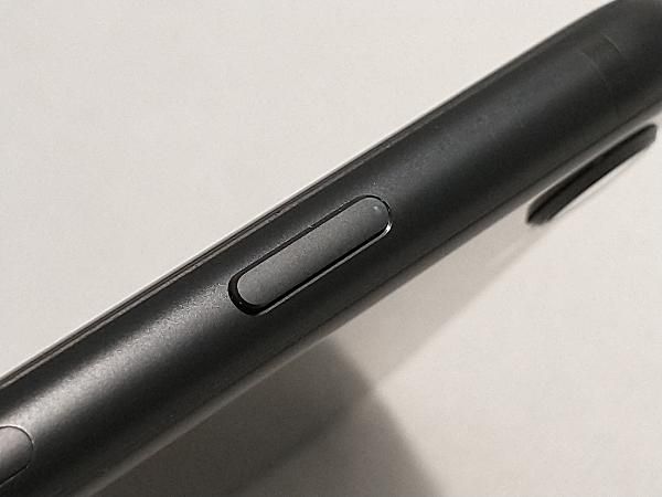 SoftBank 【SIMロックなし】MHGP3J/A iPhone SE(第2世代) 64GB 注文