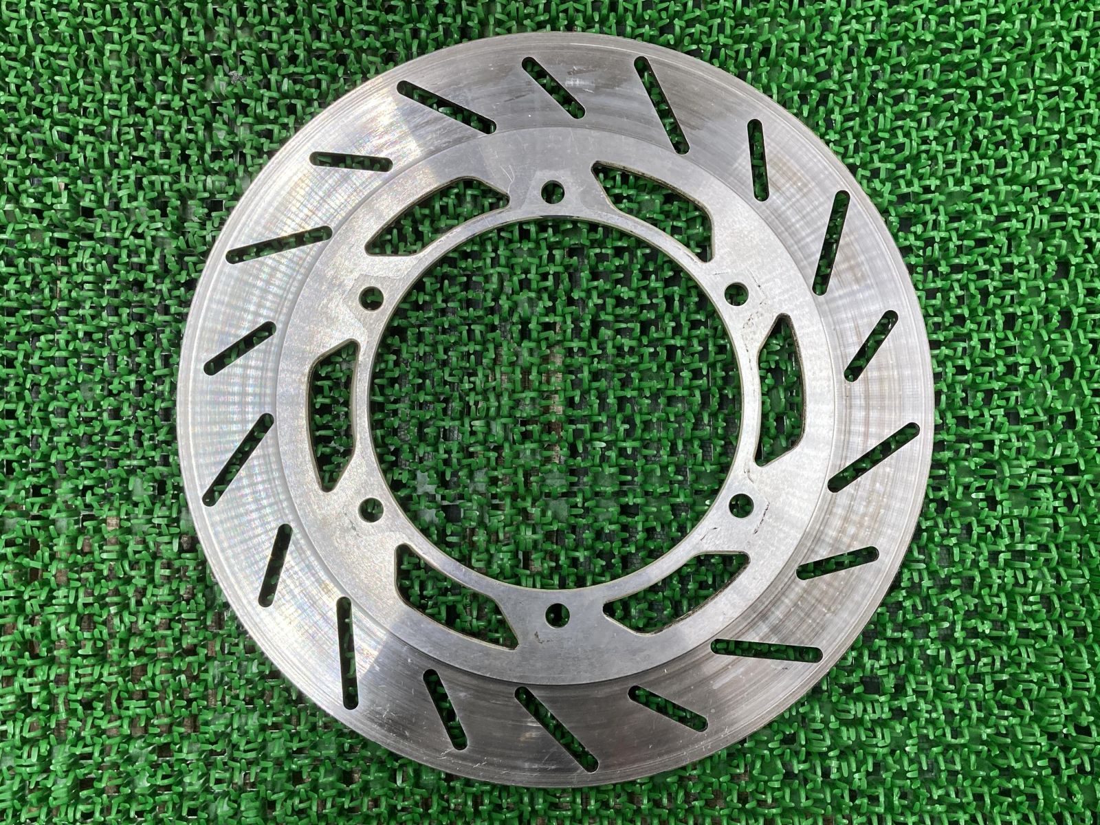 ゼファー750 フロントブレーキディスク カワサキ 純正 中古 バイク 部品 曲がり無し そのまま使える 車検 Genuine カワサキ ゼファー750 ブレーキディスクローター | バイクパーツ通販