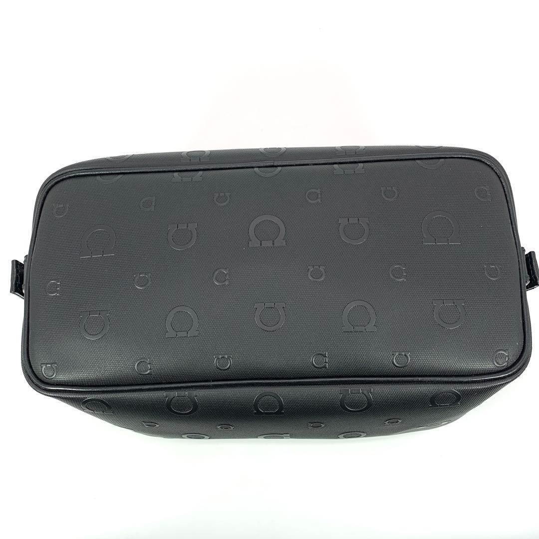 ガンチーニ セカンドバッグ