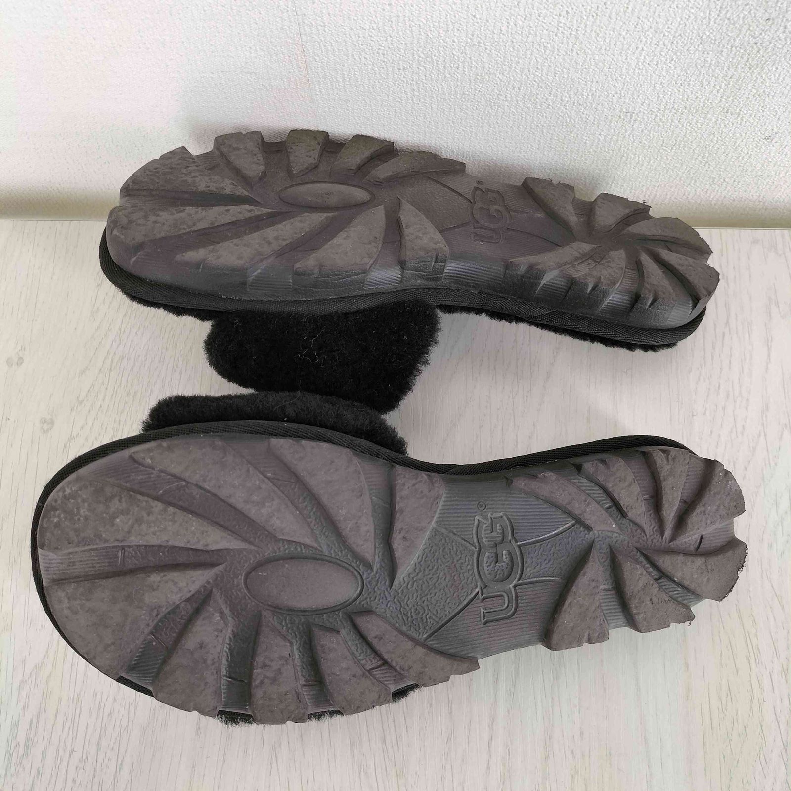 アグ UGG Cozette コゼット スライド ファーサンダル レディース