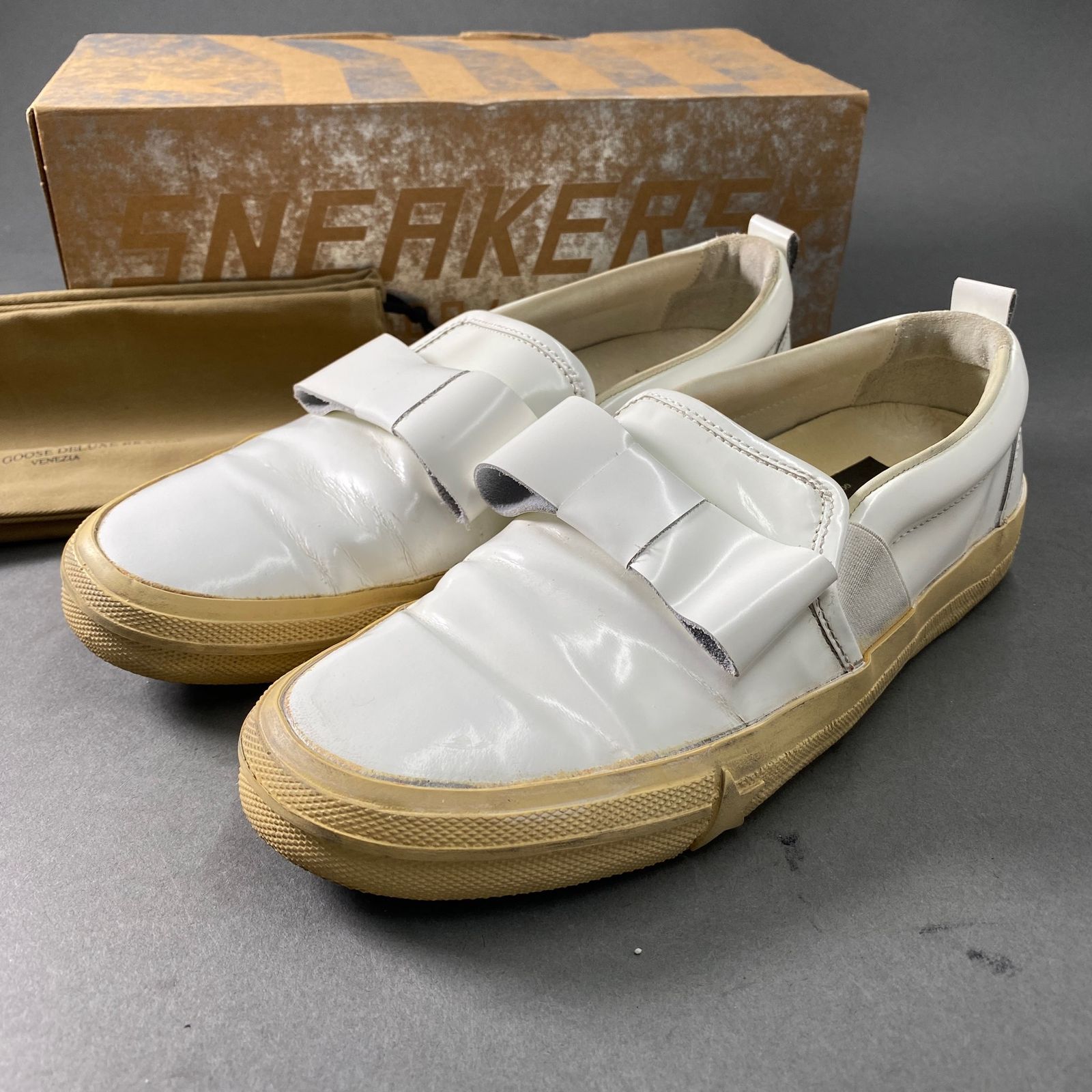 2a18 GOLDEN GOOSE ゴールデングース スニーカー SEASTAR 37 ホワイト 