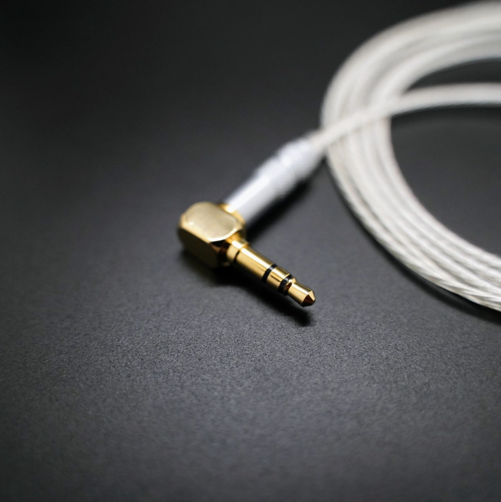 7N 超冷凍製単結晶銅銀メッキ！最高スペックリケーブル3.5mm L字/2pin