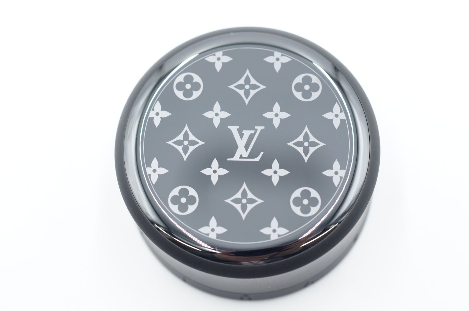 ルイヴィトン ワイヤレスイヤホン ホライゾン　QAB160 LOUIS VUITTON ルイヴィトン QAB160 ホライゾン イヤホン