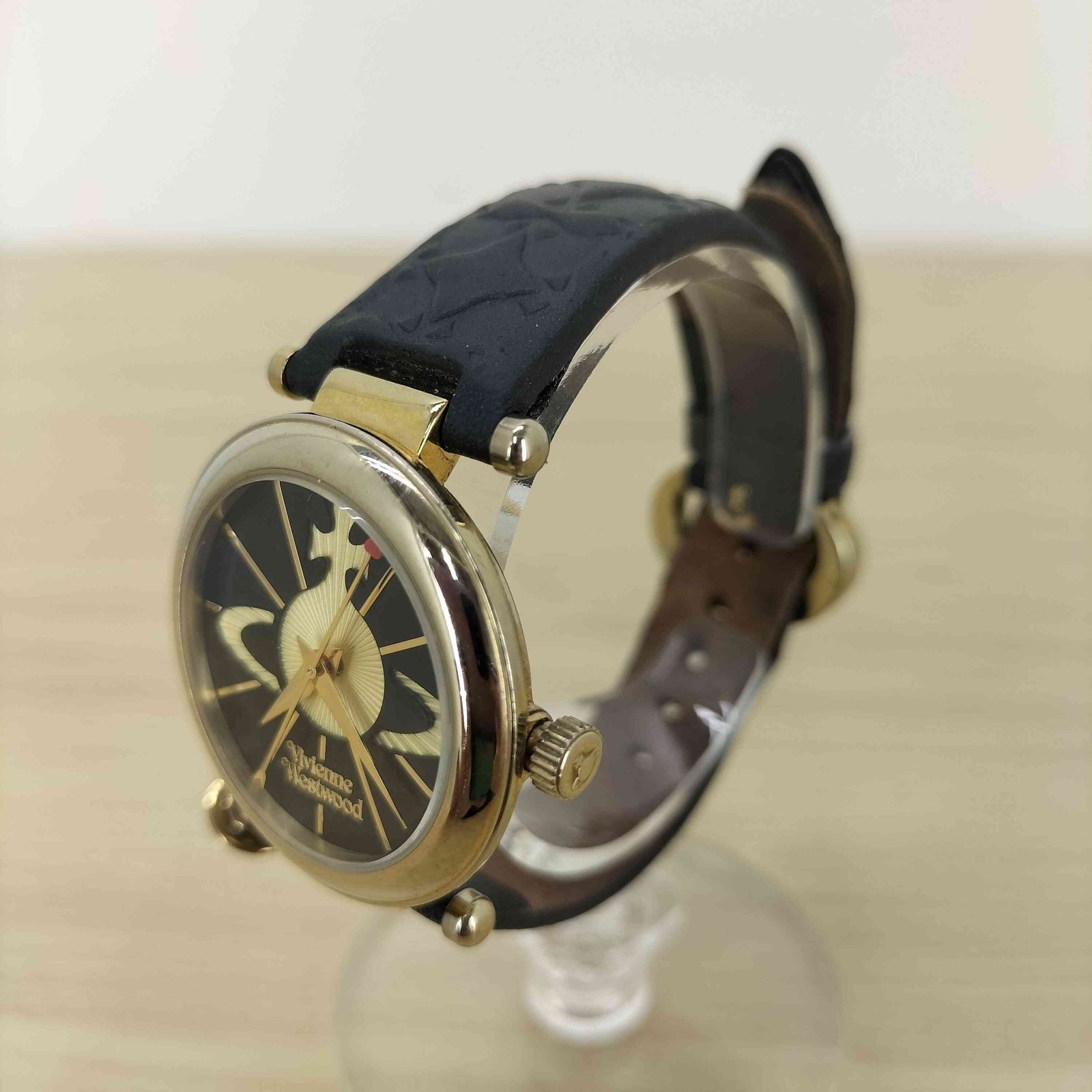 ヴィヴィアンウエストウッド Vivienne Westwood オーブ文字盤 ハート