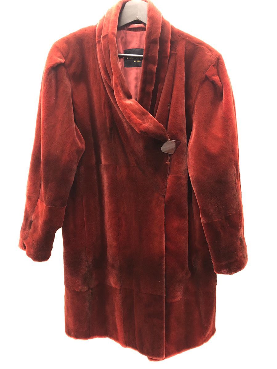 ブラウンファーコート 大きなボタン付き ファーコート ミンク ロング丈