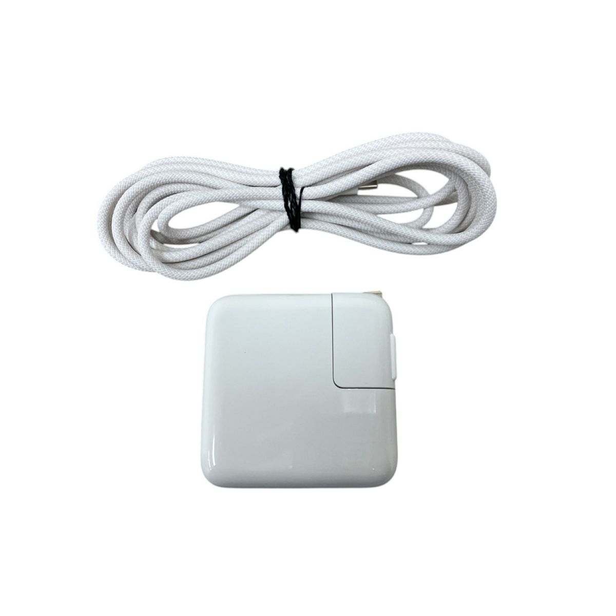 極上灼熱超美品/充放電回数9回/MacBookAir2020 質問です」新品充放電回数』 Apple MacBook Air 13.3インチ