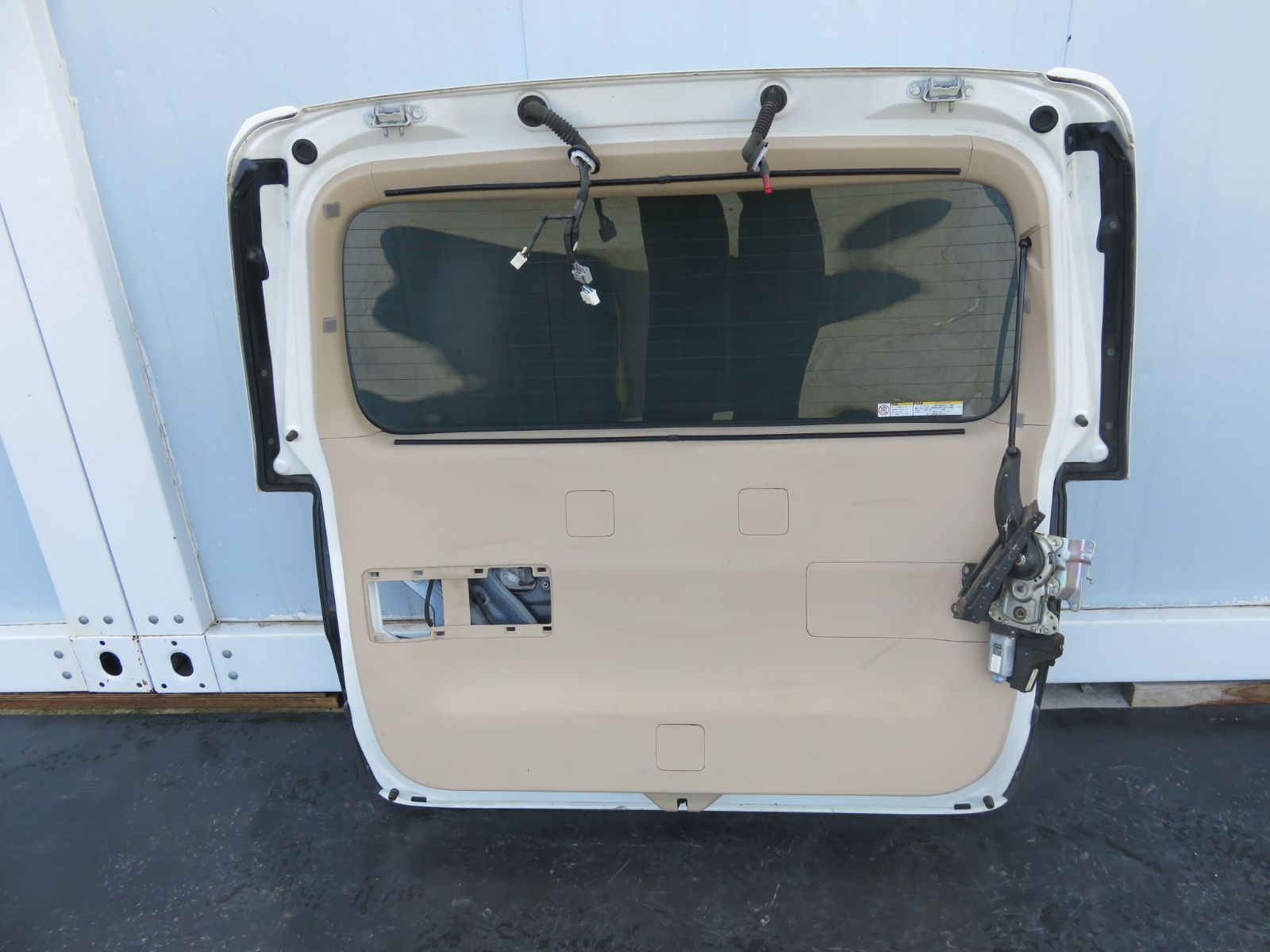 トランク ハッチバック