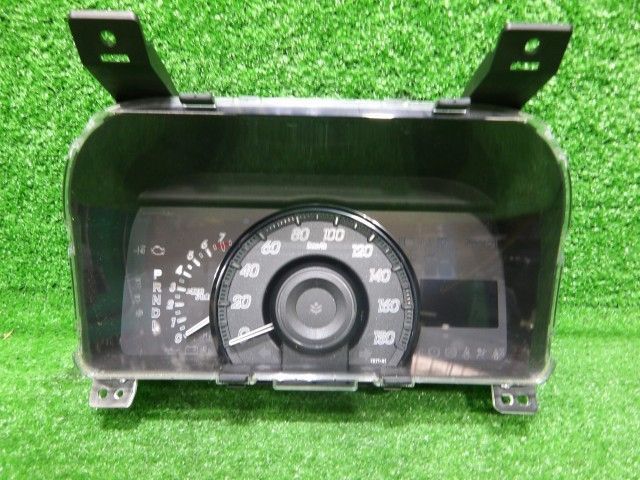 RK1 ステップワゴン スピードメーター 147897