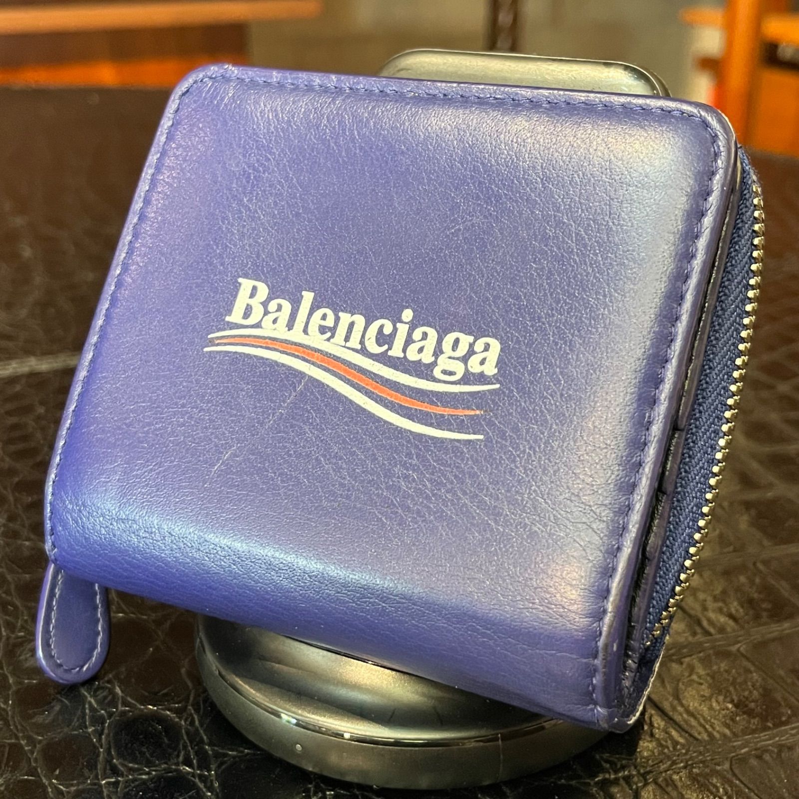 BALENCIAGA バレンシアガ エブリデイスクエア 二つ折り財布 - メルカリ