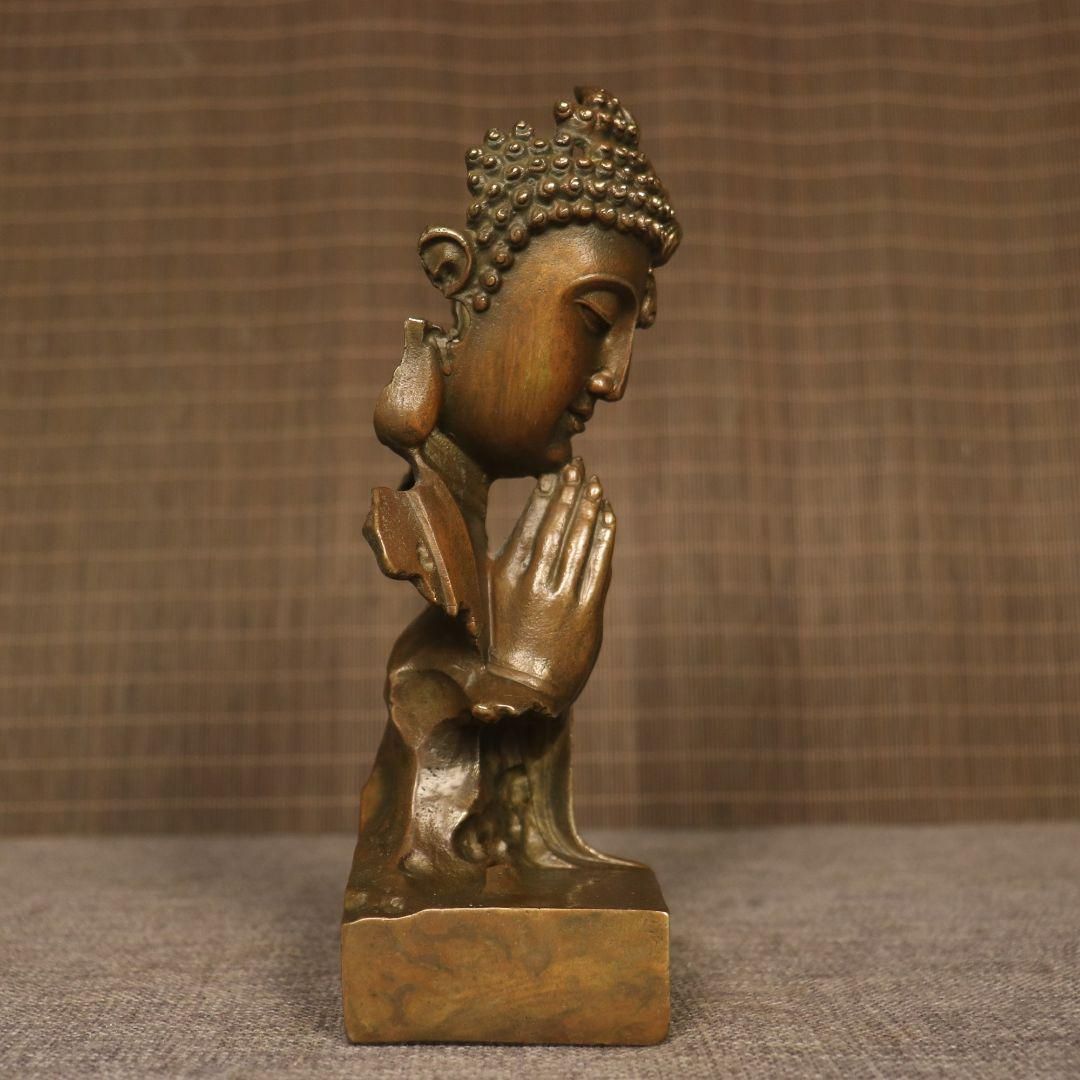 銅 細工 釈迦如来仏仏像 事務デスクトップ机 茶室 茶寵 置物 装飾品 工芸品 銅 細工 釈迦如来仏仏像 事務デスクトップ机 茶室 茶寵 置物