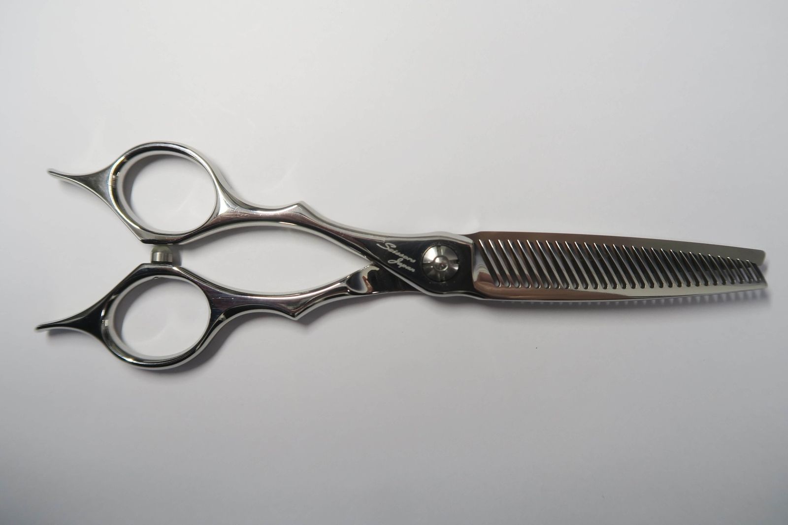 Cランク【SCISSORS JAPAN シザーズジャパン】 LSF25%29i18YL セニング