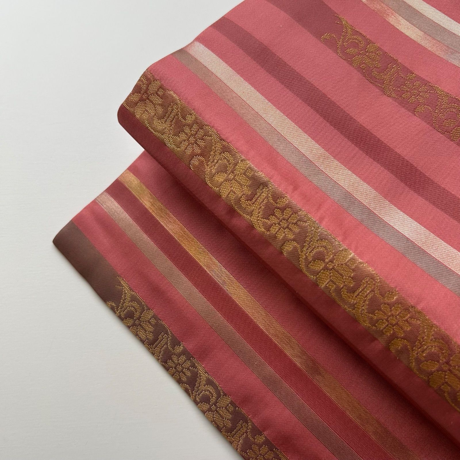 九寸名古屋帯 正絹 花唐草 イ6303 九寸名古屋帯 正絹 花唐草 イ6303