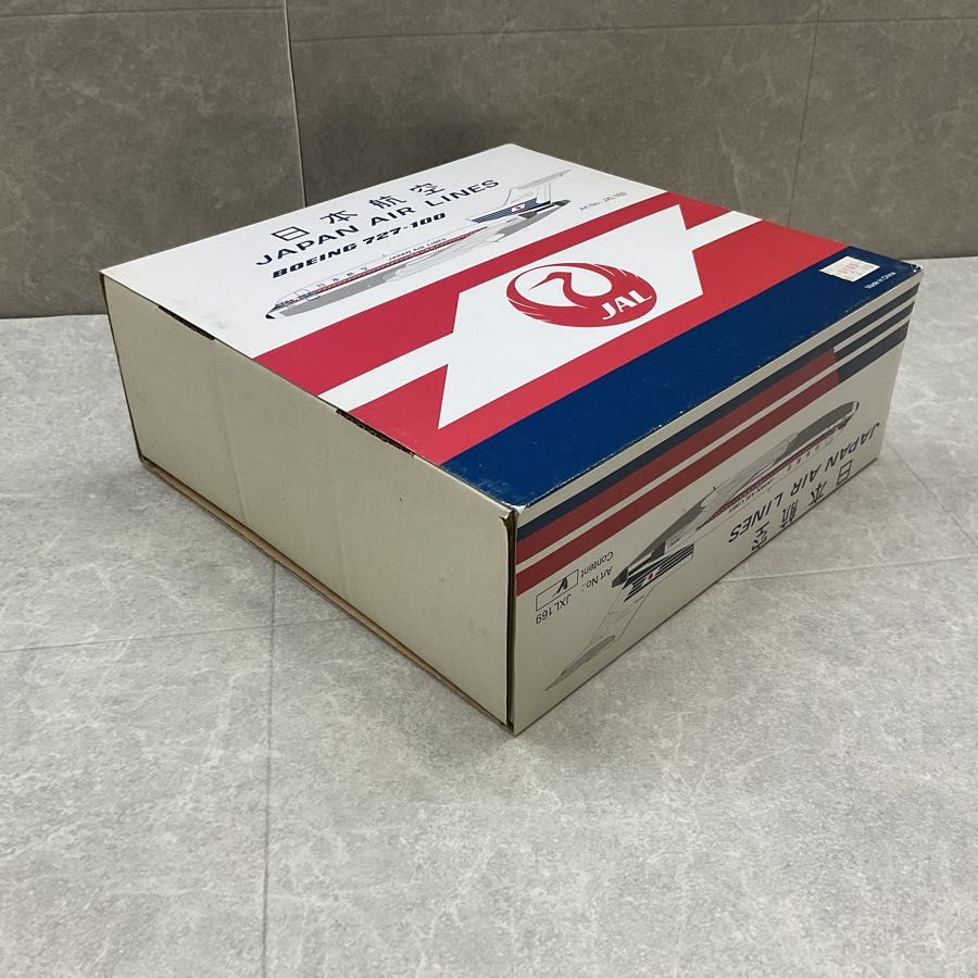 727-100 JA8307