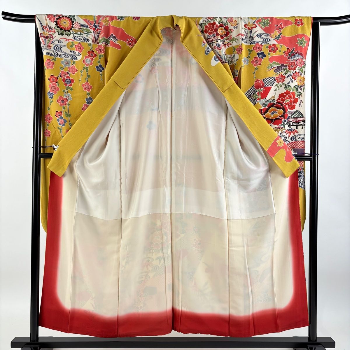 振袖 身長158-173cm 黄 矢絣 牡丹 松竹梅 正絹 振袖 身丈163cm 裄丈63.5cm S 袷 波 松竹梅 金彩 染め分け 黒
