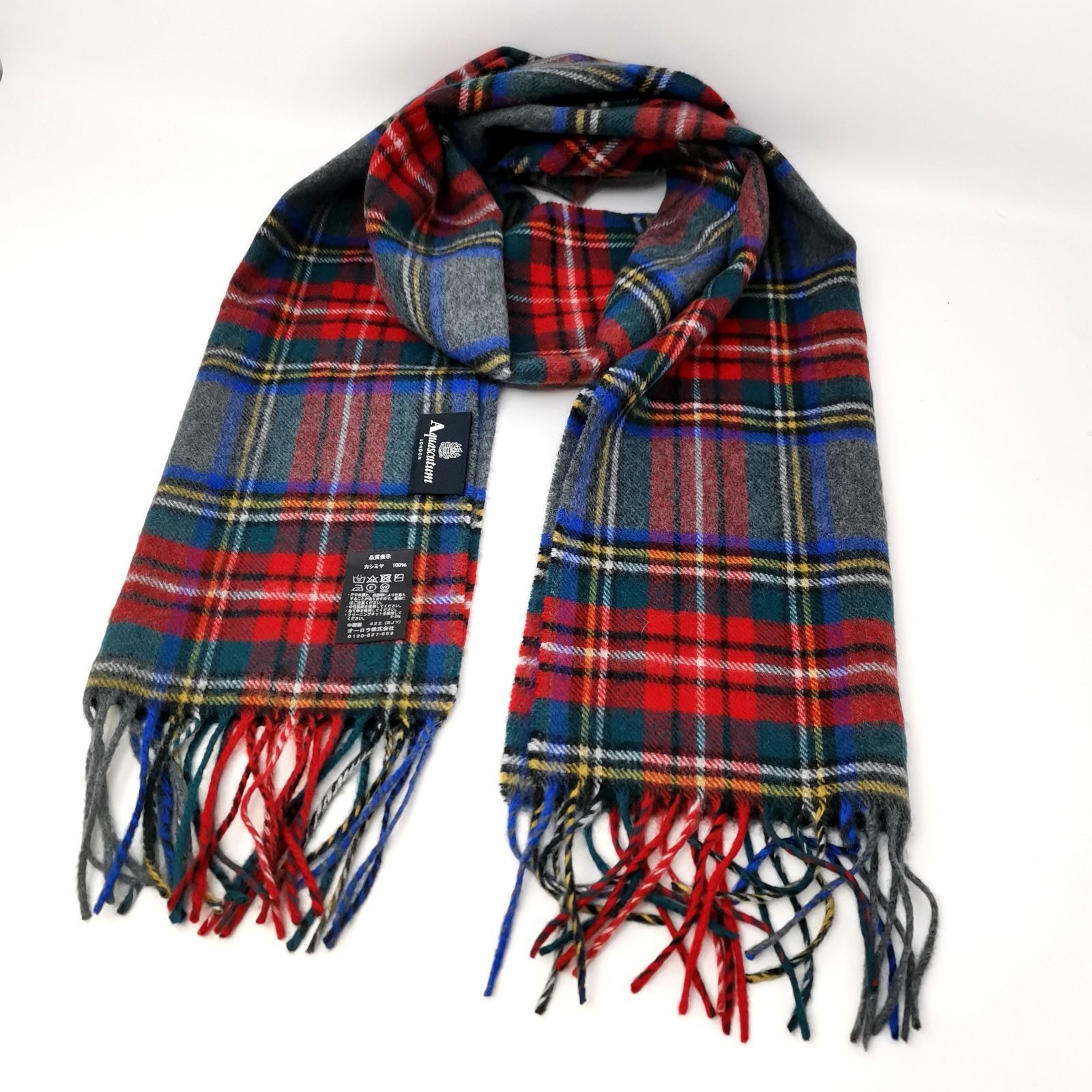 カシミヤ100%Aquascutumマフラーmaid in SCOTLAND カシミヤ100%Aquascutumマフラーmaid in SCOTLAND（Aquascutum
