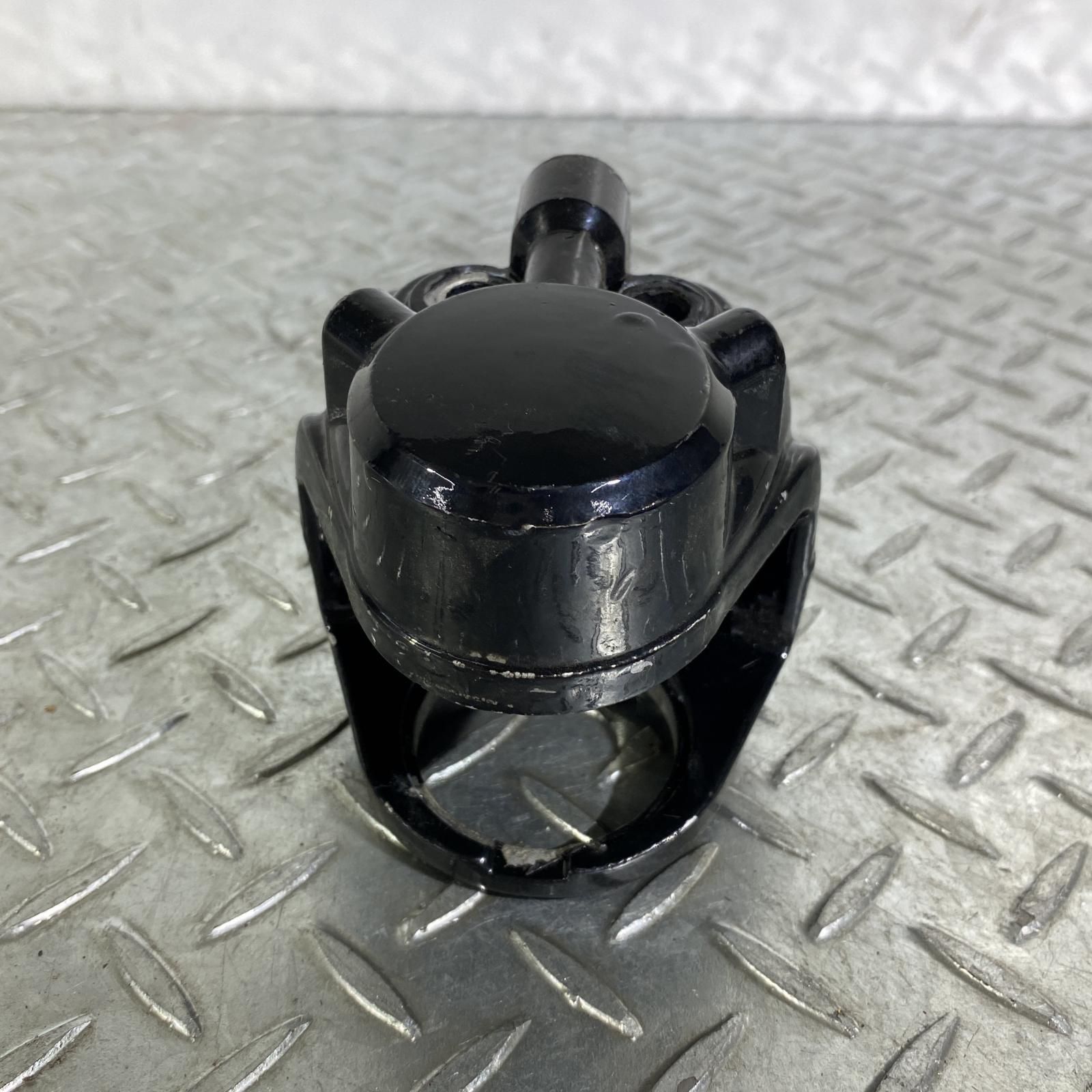 KAWASAKI KZ1000 フロントキャリパー 右 カワサキ カワサキ Z1000