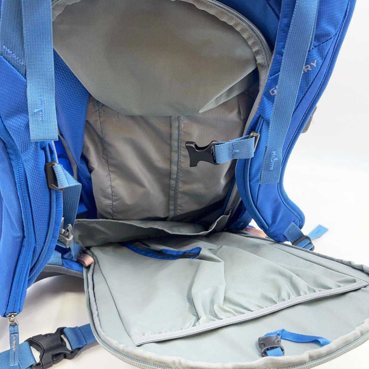 バックパック ブルー