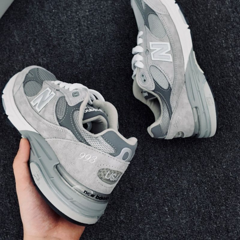 New Balance 993 グレーUSA製 スニーカー