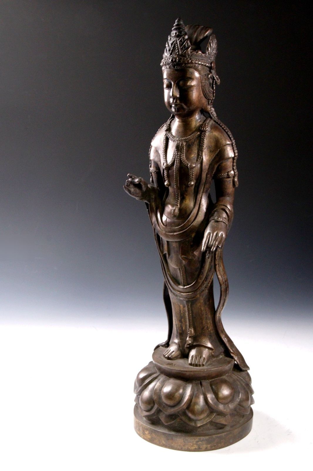 仏教美術 中国  仏像 バックライト観音様 小仏像 銅製 銅器 仏教美術 中国 仏像 バックライト観音様 小仏像 銅製 銅器