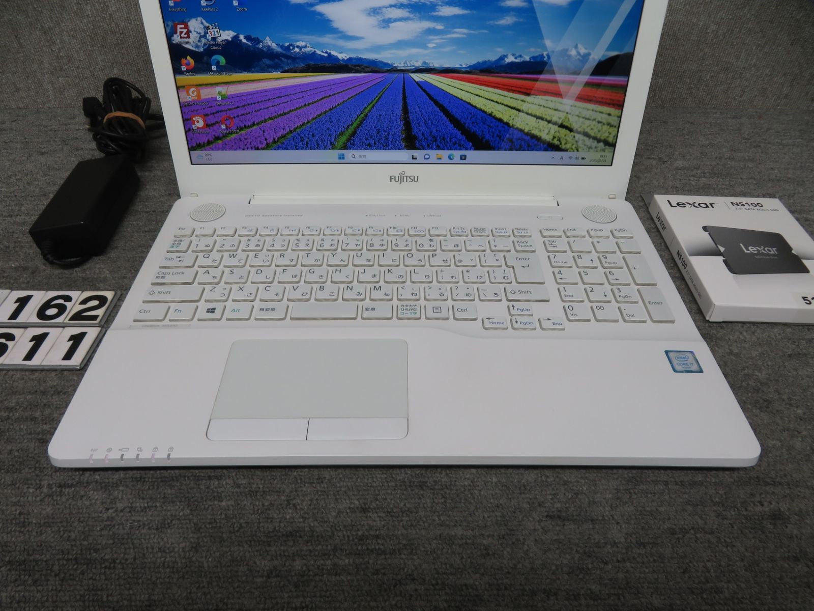 【超速11th i7・テンキー搭載】◆ FUJITSU LIFEBOOK AH53/E3 / 15.6型 ◆ 超高速Core i7-1165G7 /高速 512GB SSD / メモリ8GB ◆ Windows 11 Home /サービス 正規 Office ◆ 到着後すぐに使える ACアダプター付き 高速 i7・512GB・テンキー搭載】◇ FUJITSU LIFEBOOK AH53/A3