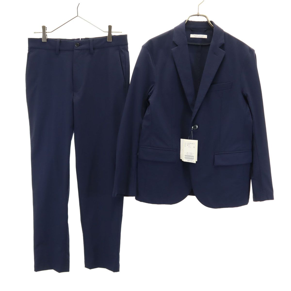 【美品】Christian Dior ダブルブレスト セットアップスーツ 無地 Christian Dior（スーツ）のフリマアイテム一覧 【美品】Christian