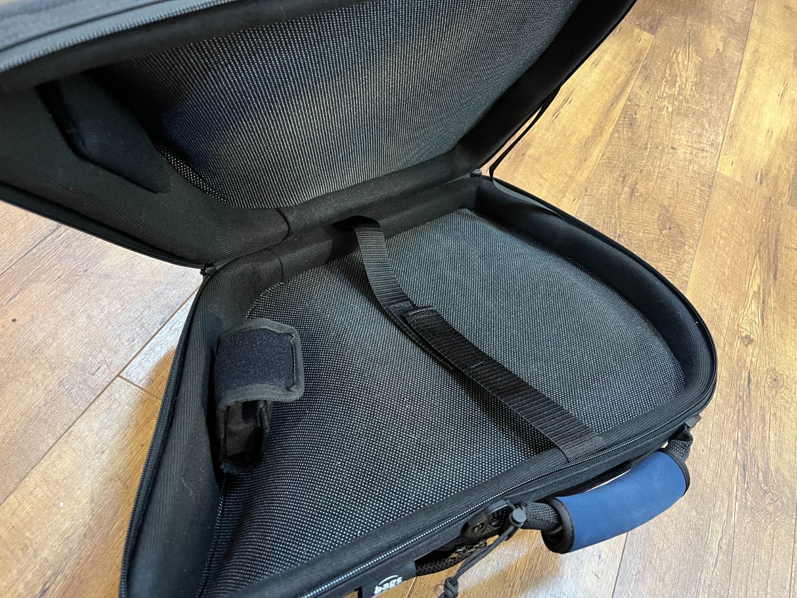 バッグス フレンチホルンケース