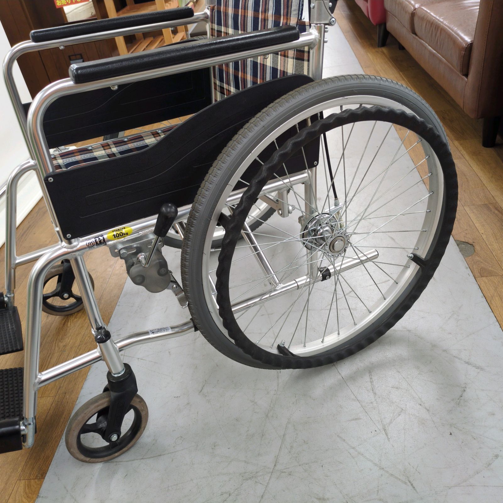 J511 ★今だけ値下げ★多少使用感有り★幸和製作所★TacaoF★自走式車いす★AR-201B J511 ☆今だけ値下げ☆多少使用感有り☆幸和製作所☆TacaoF☆自走式