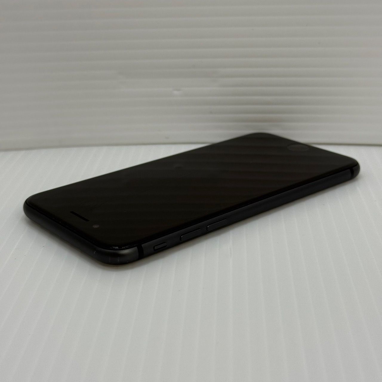 ☆SIMロック解除済☆iPhone8 スペースグレー64GB（MQ782J/A）☆※0331