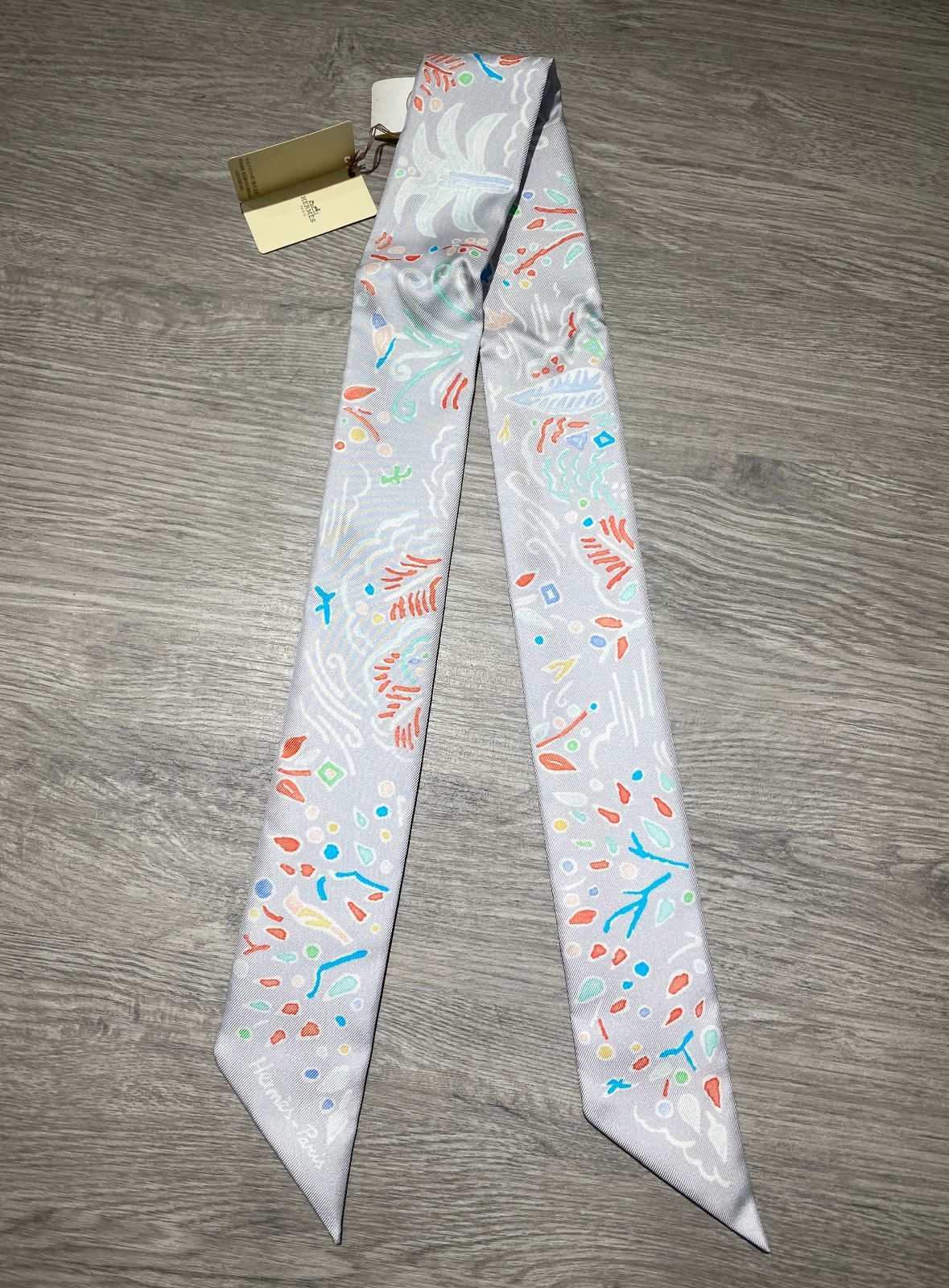 HERMESツイリースカーフ HERMES エルメス スカーフ ツイリー シルク レッド/ピンク