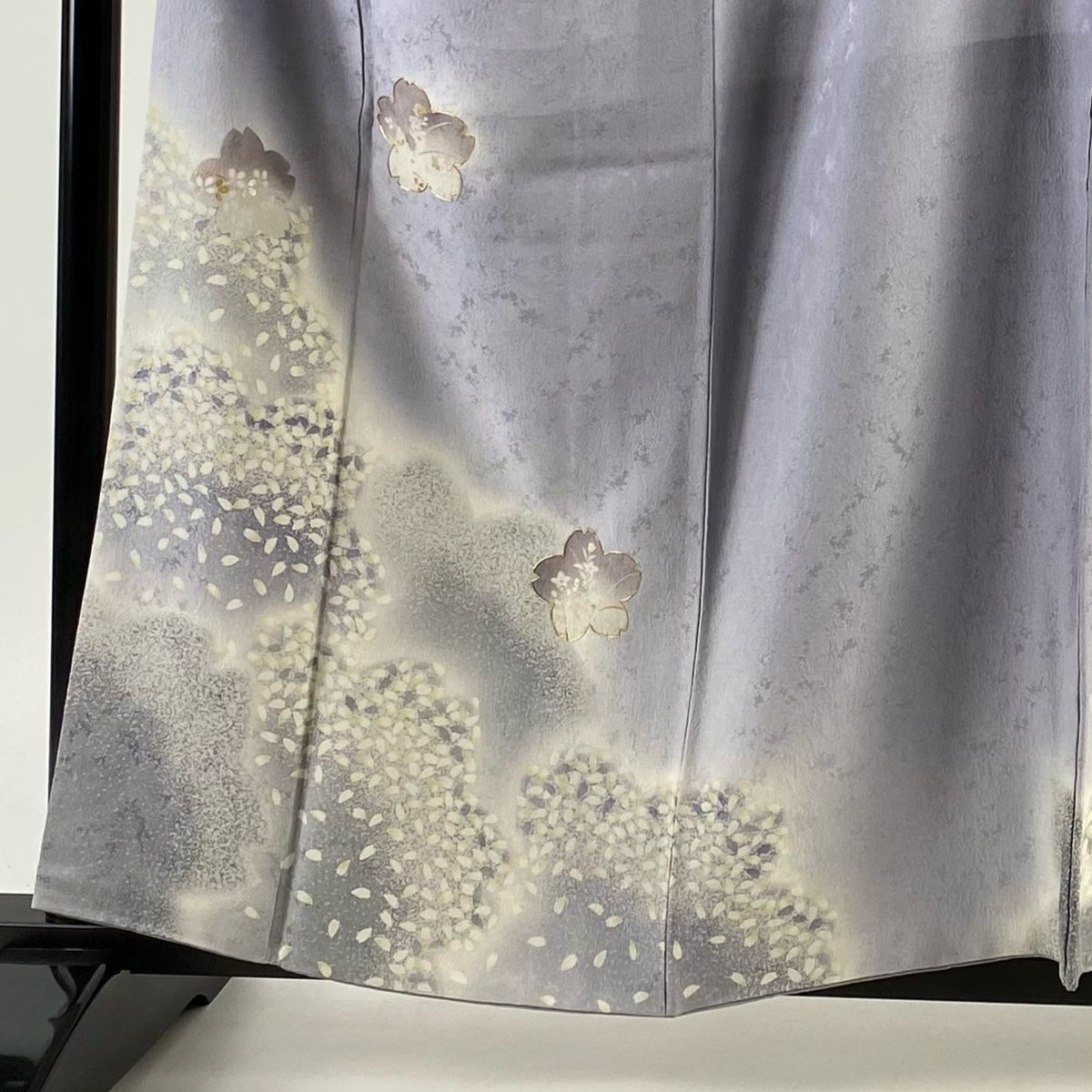 訪問着 身丈158cm 裄丈67.5cm L 袷 桜 桜の花びら 金糸 金銀彩 薄紫  