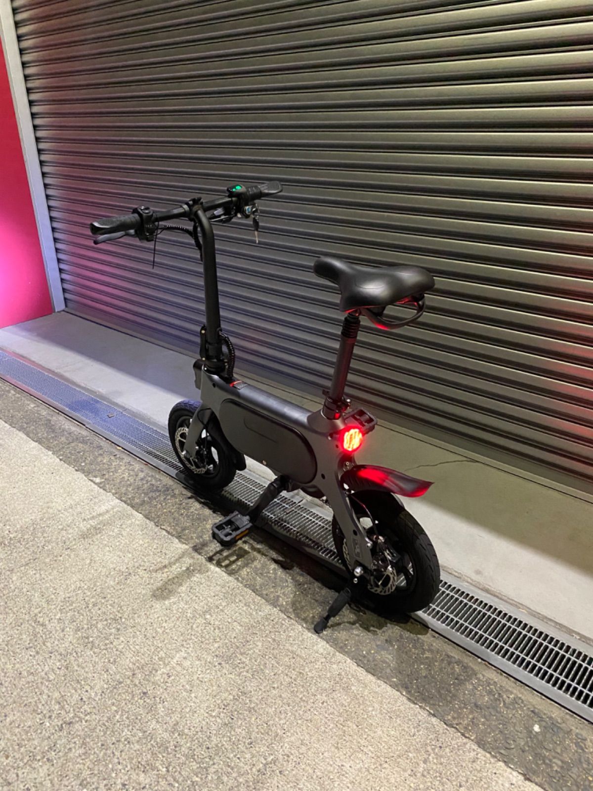 EENOUR 【アシスト強化版!!】 電動アシスト自転車 折りたたみ C4