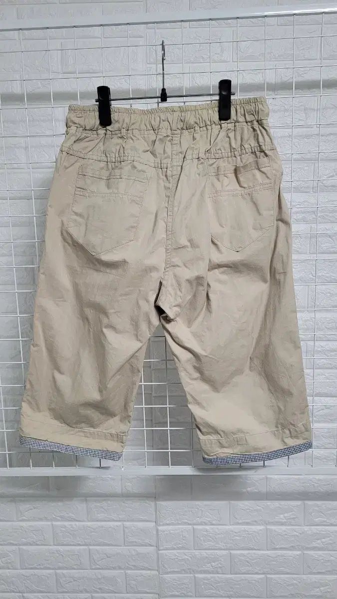 L POLO