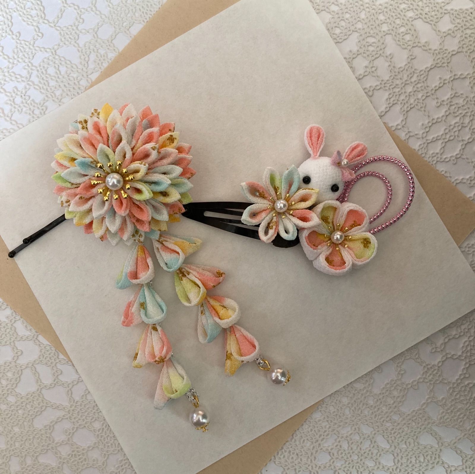 つまみ細工 髪飾り ヘアクリップ 滑り止め うさぎさん 【公式通販】