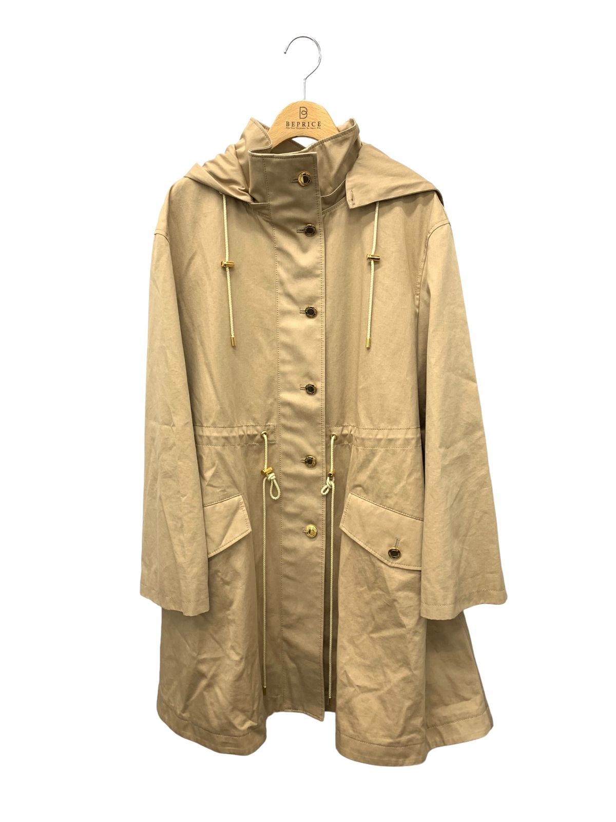 FOXEY BOUTIQUE ベージュ トレンチコート 38 FOXEY BOUTIQUE ベージュ トレンチコート 38 FOXEY BOUTIQUE