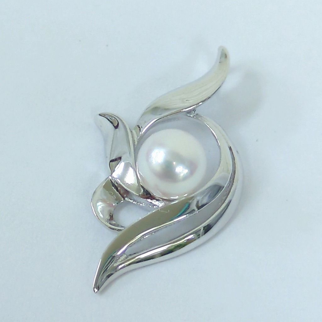 極美品　MIKIMOTO　ミキモト　ペントップ　チャーム　パール約5.9mmSV MIKIMOTO ミキモト バッグモチーフ パール 真珠 ペンダント