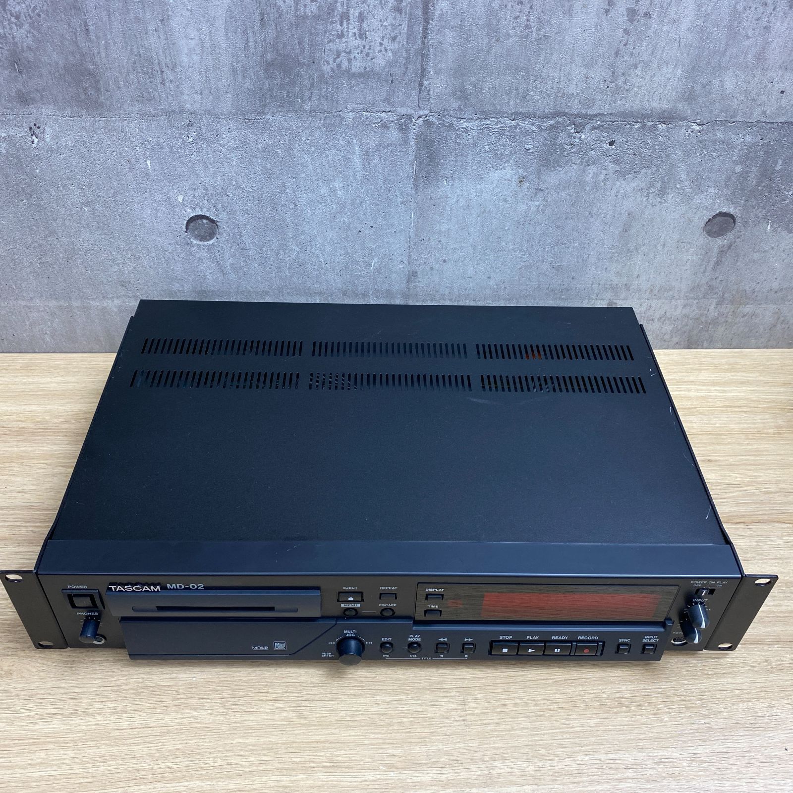 D-04017