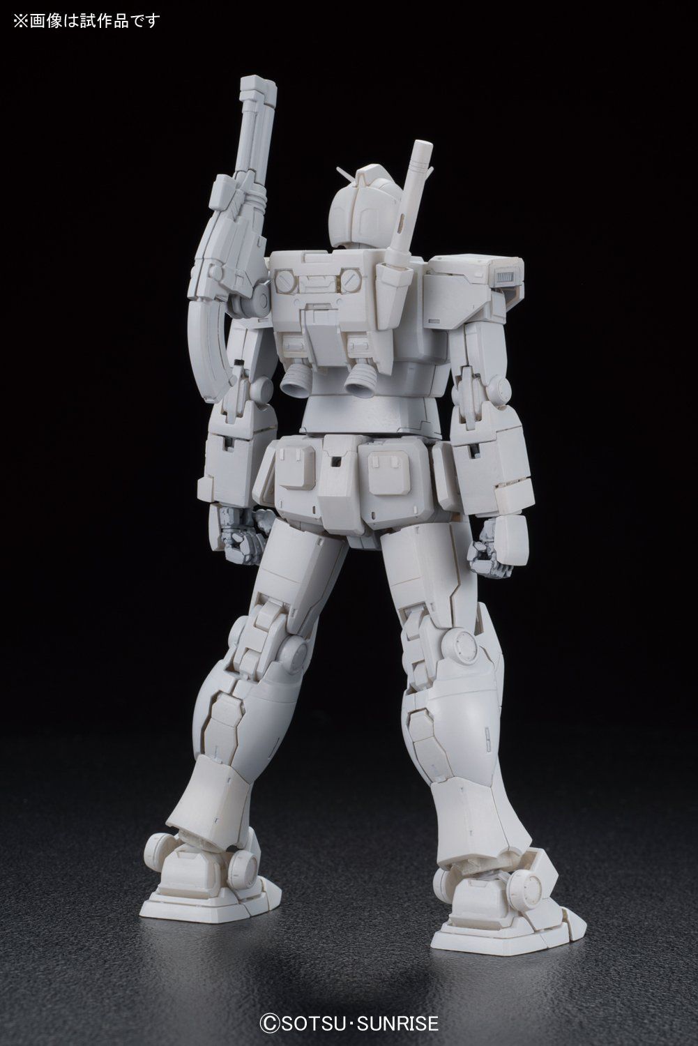 1|100スケール 色分け済みプラモデル