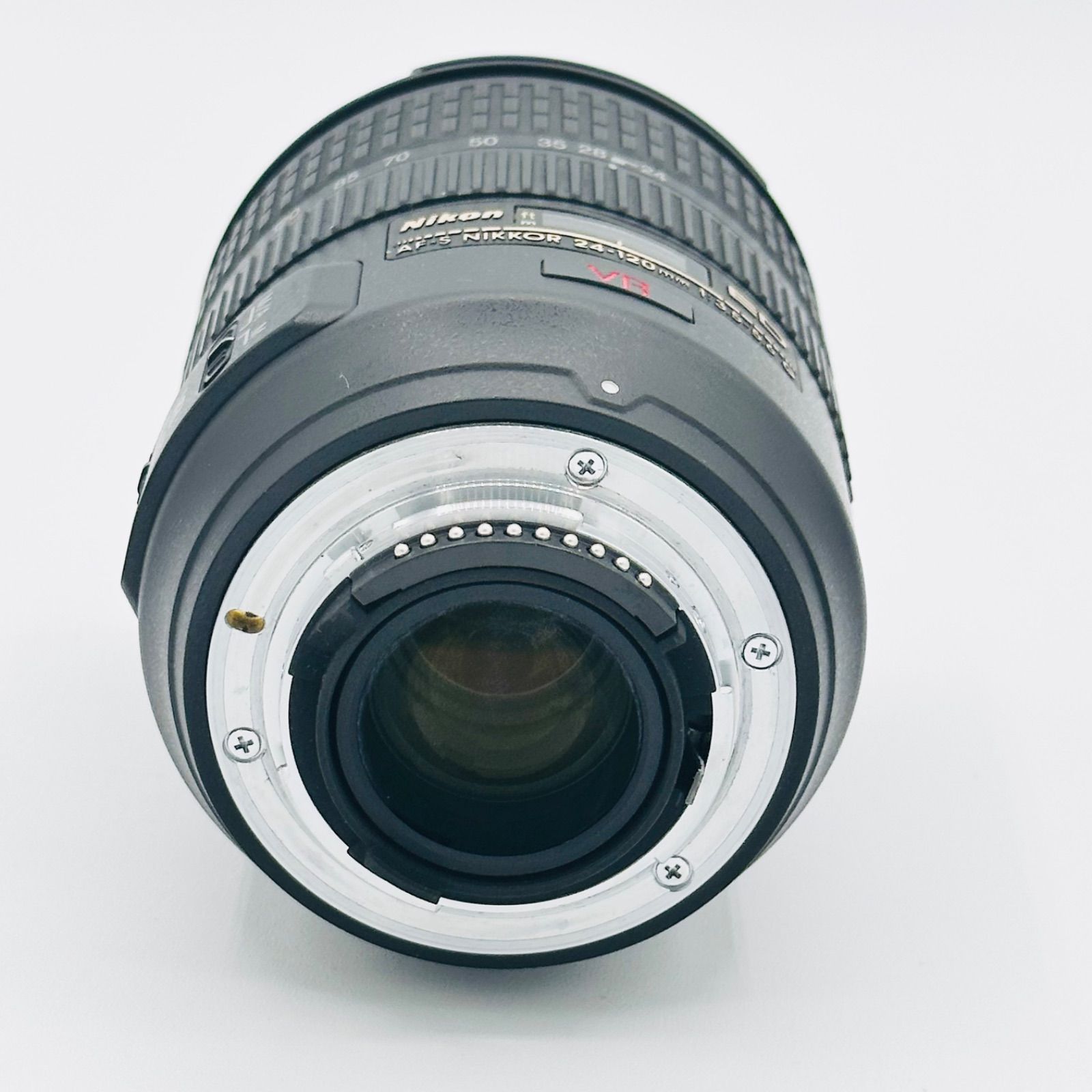 普段着 Nikon AF-S VR Zoom Nikkor ED 24-120mm F3.5-5.6G IF