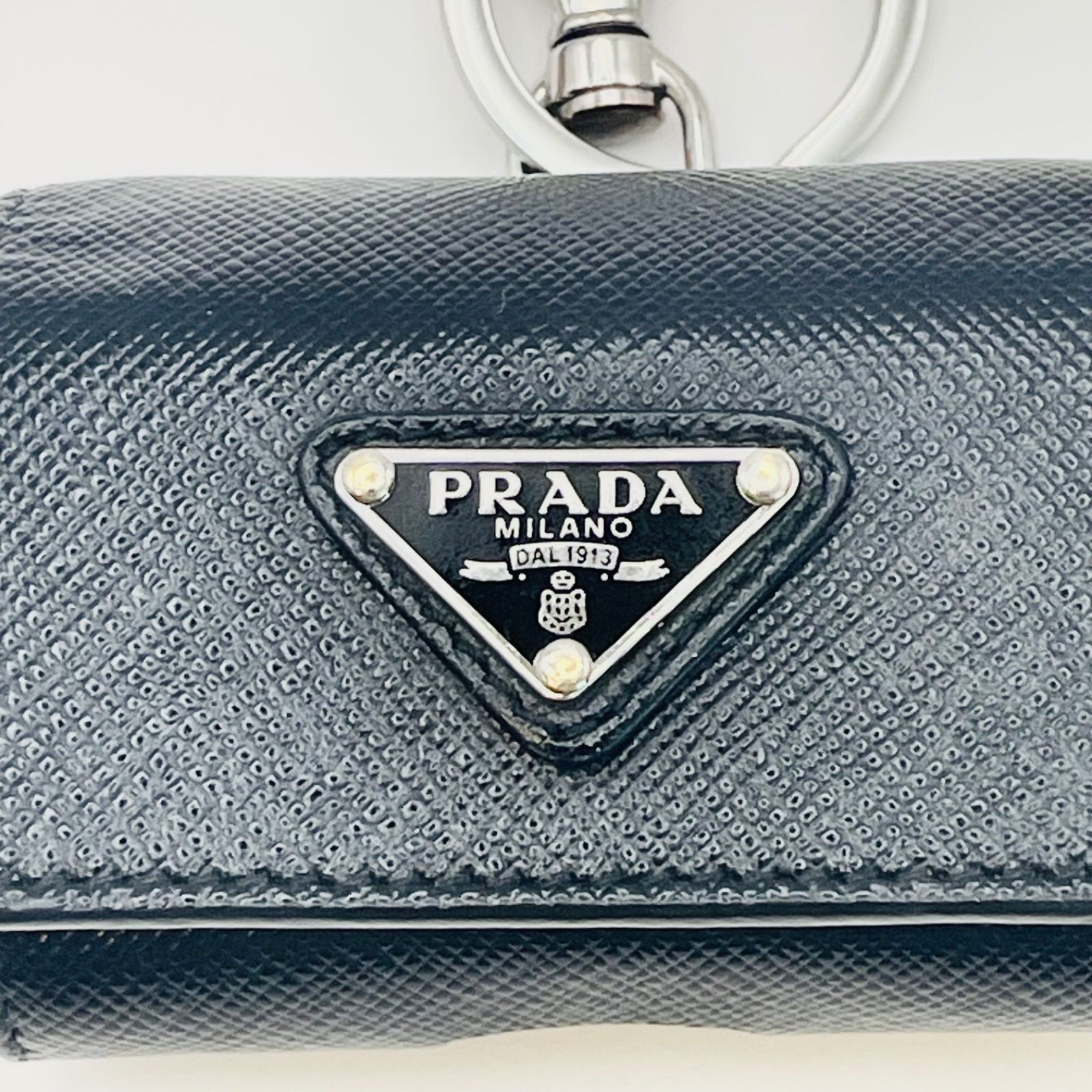 PRADA プラダ AirPods Proケース サフィアーノレザー 三角ロゴ