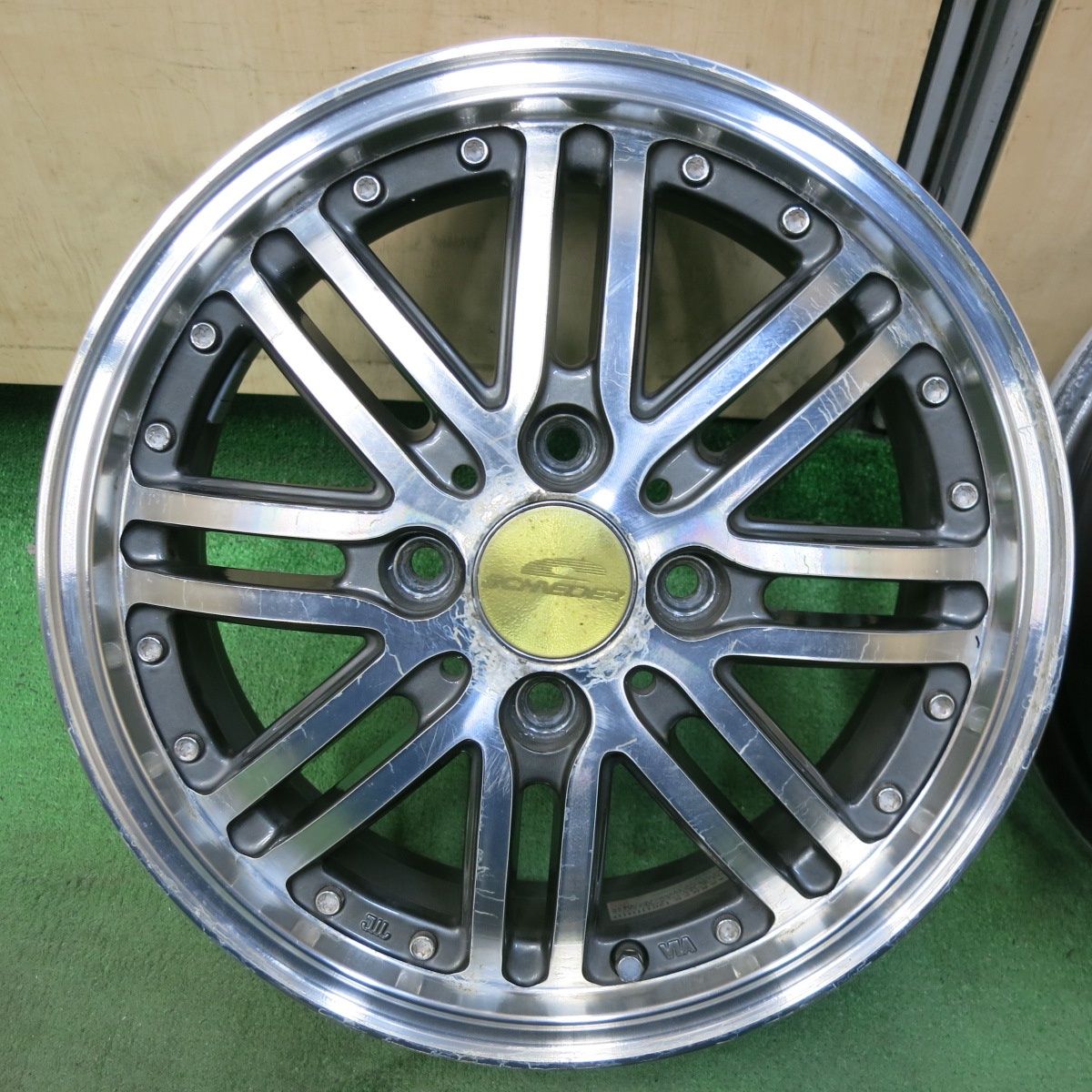 14インチ