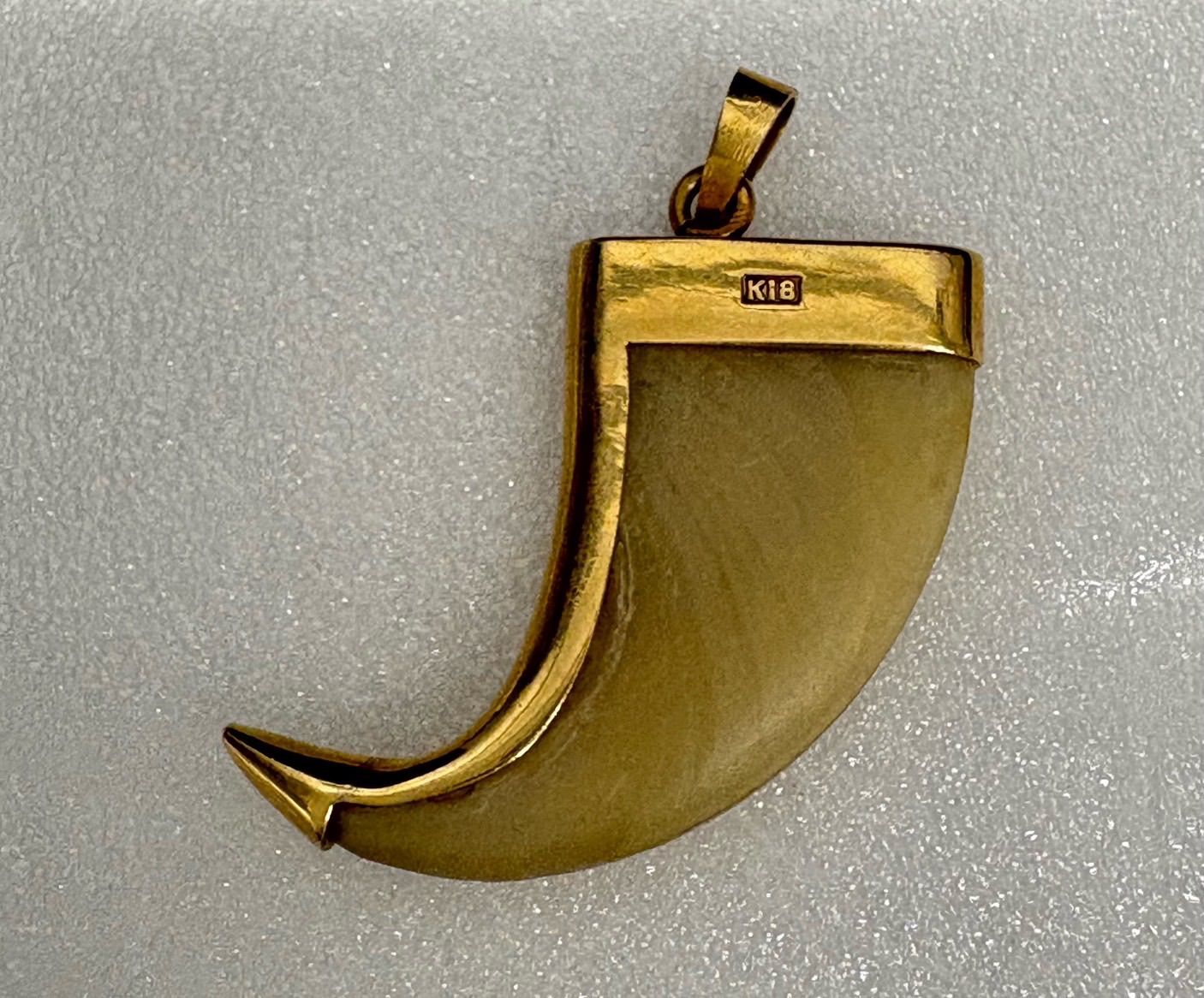 K18 ネックレストップ 爪ペンダント チャーム