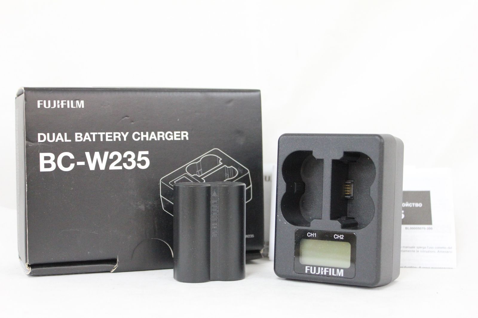 返品保証 元 き 富士フィルム Fujifilm BC-W235 デュアルバッテリーチャージャー NP-W235セット ケーブル付属していません M5456
