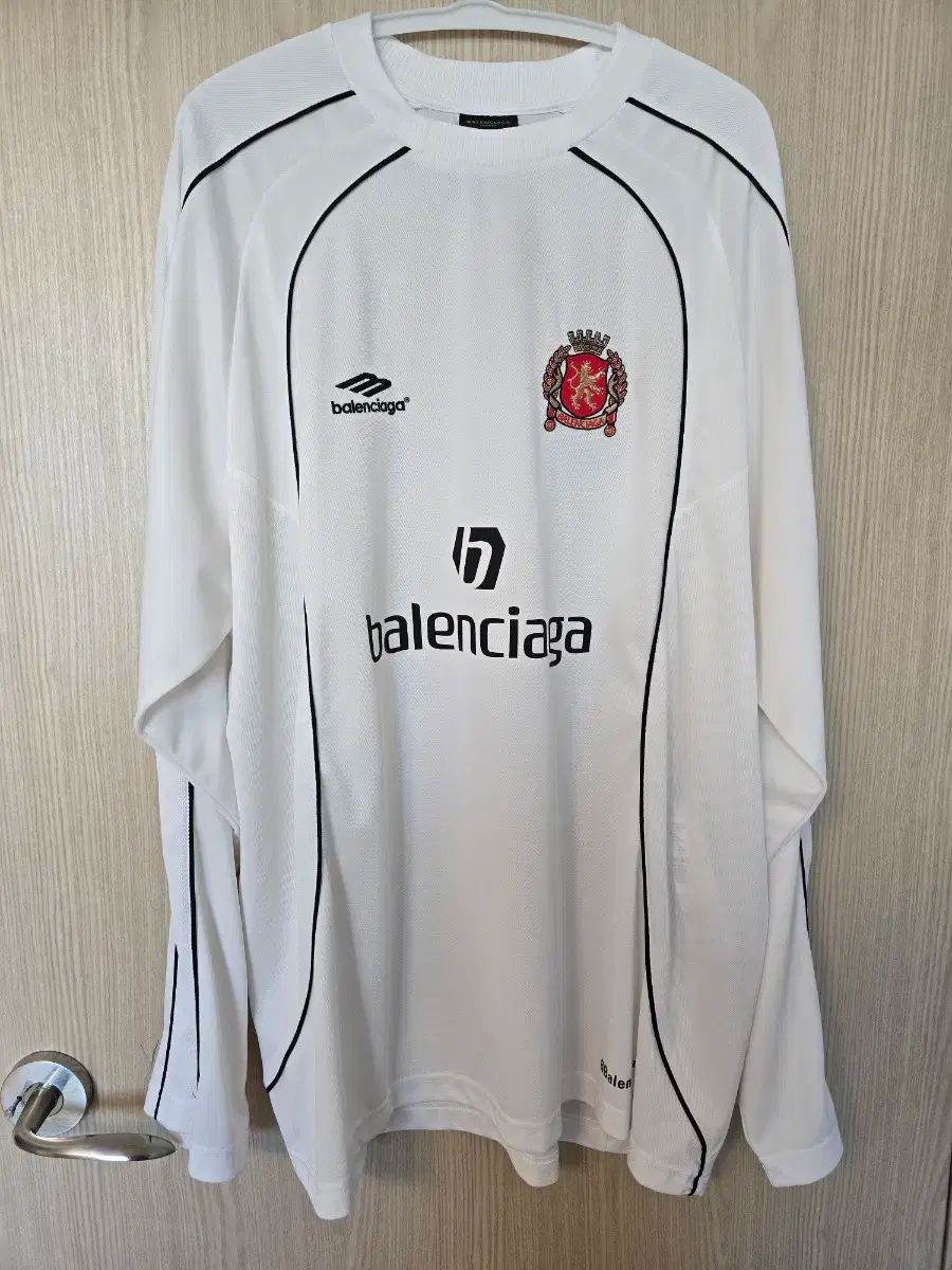 BALENCIAGAバレンシアガ ロゴ サッカー ロング スリーブ Tシャツ