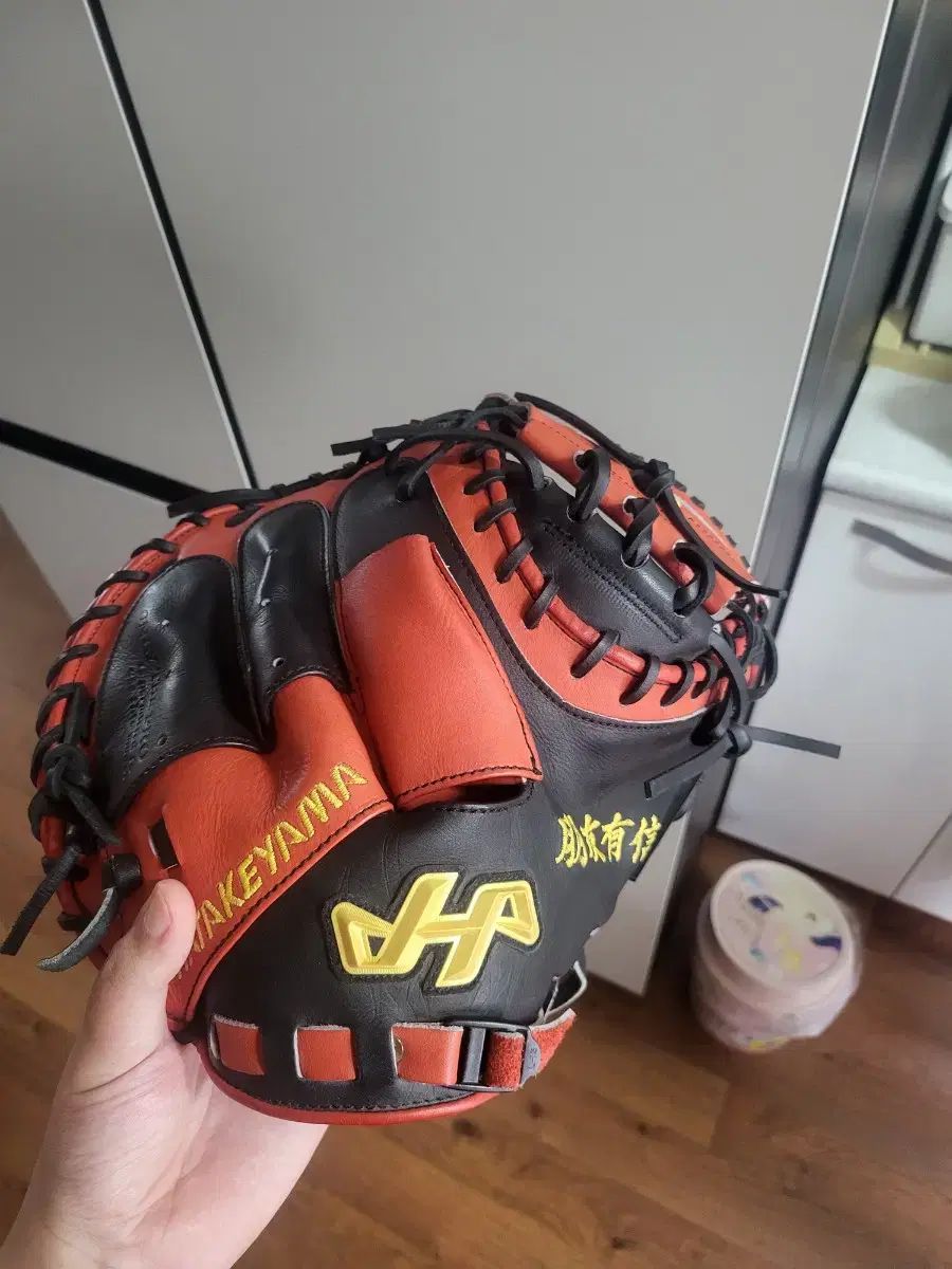 ハタケヤマ 軟式 限定 キャッチャーミット M2型 美品 即戦力 人気
