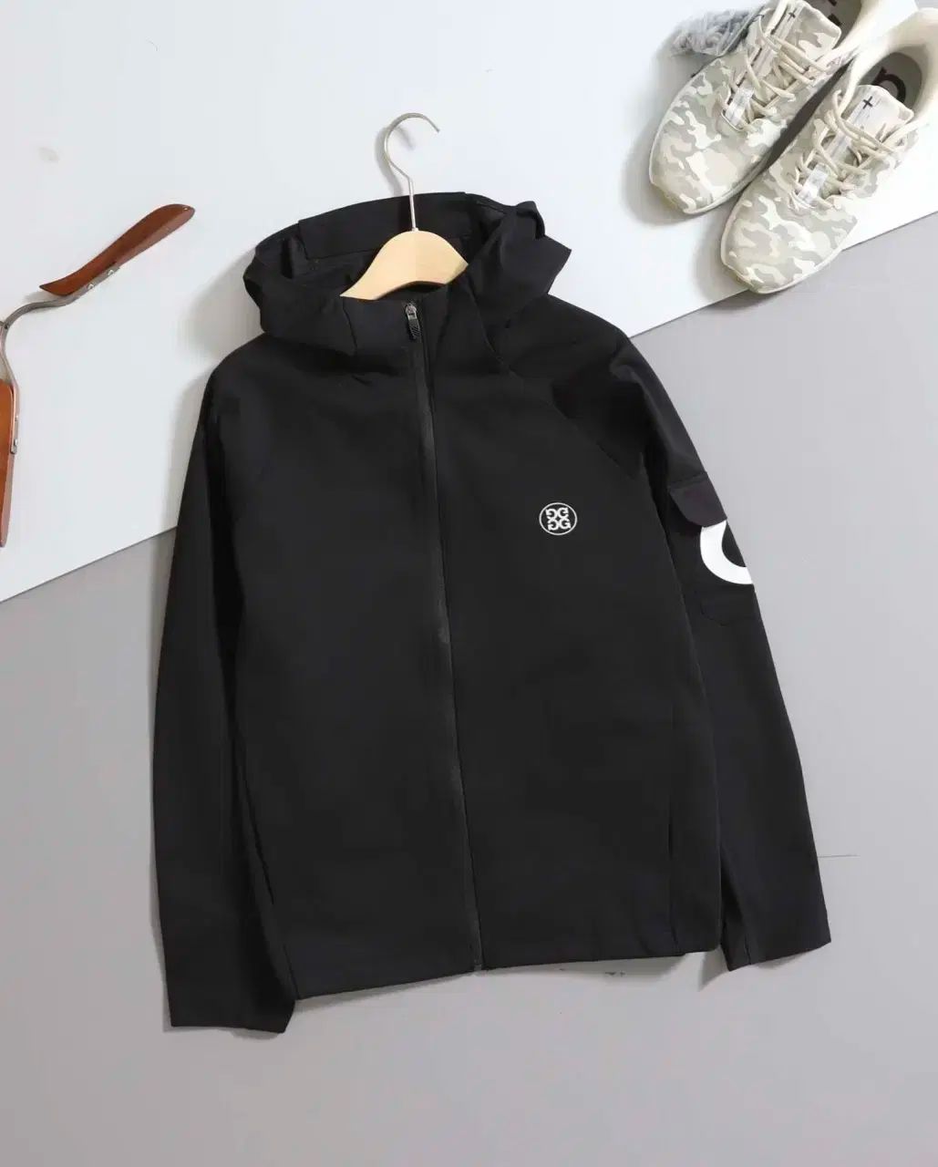 ジップアップジャケット